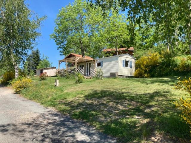 Camping Le Montbartoux Vollore-Ville Esterno foto