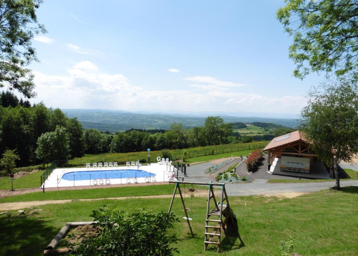 Camping Le Montbartoux Vollore-Ville Esterno foto