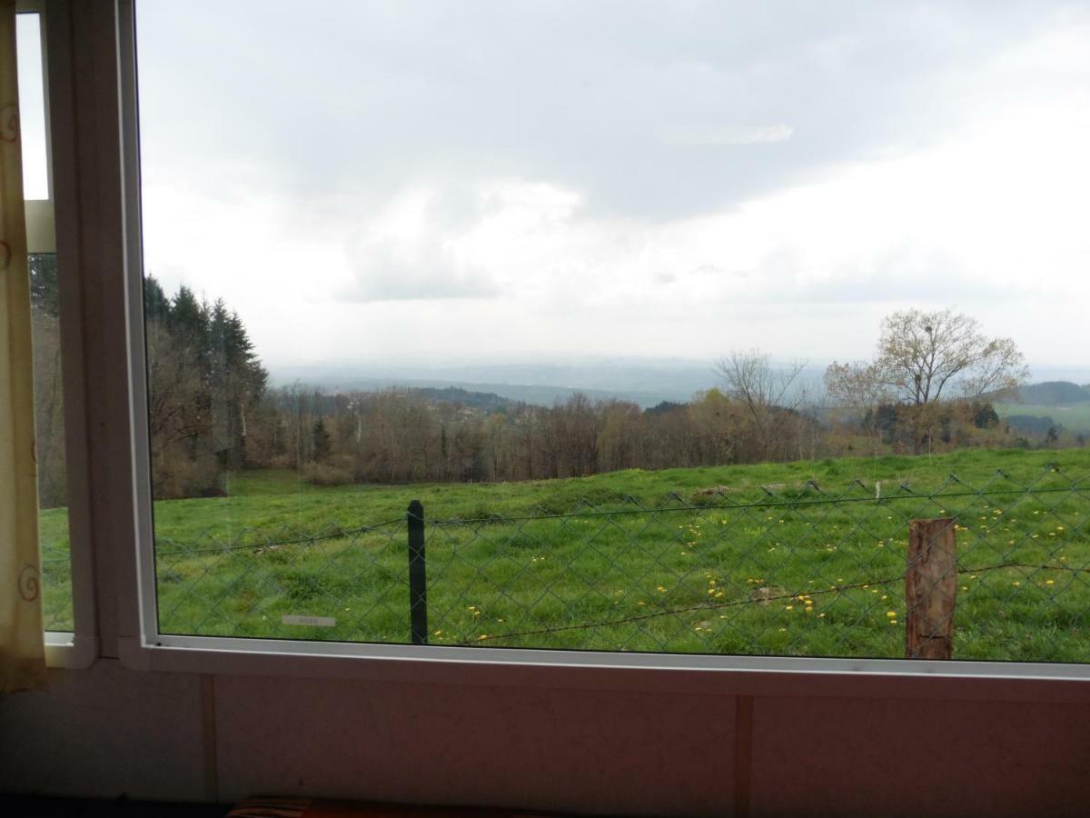 Camping Le Montbartoux Vollore-Ville Esterno foto
