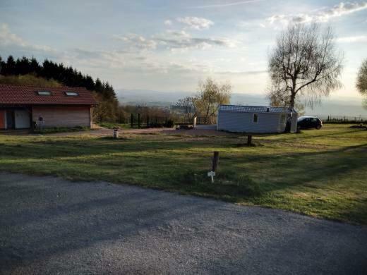 Camping Le Montbartoux Vollore-Ville Esterno foto